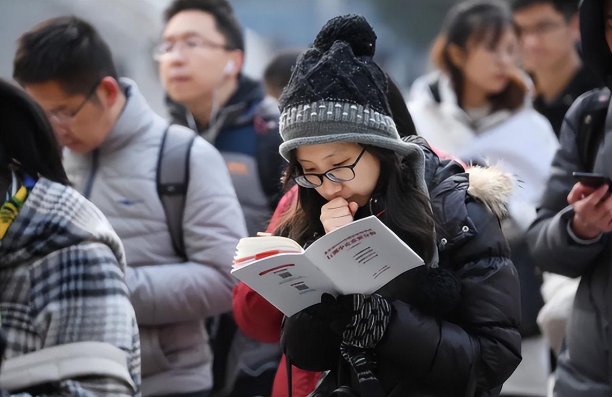 浙江公务员考试官网，一站式服务平台助力备考与报名